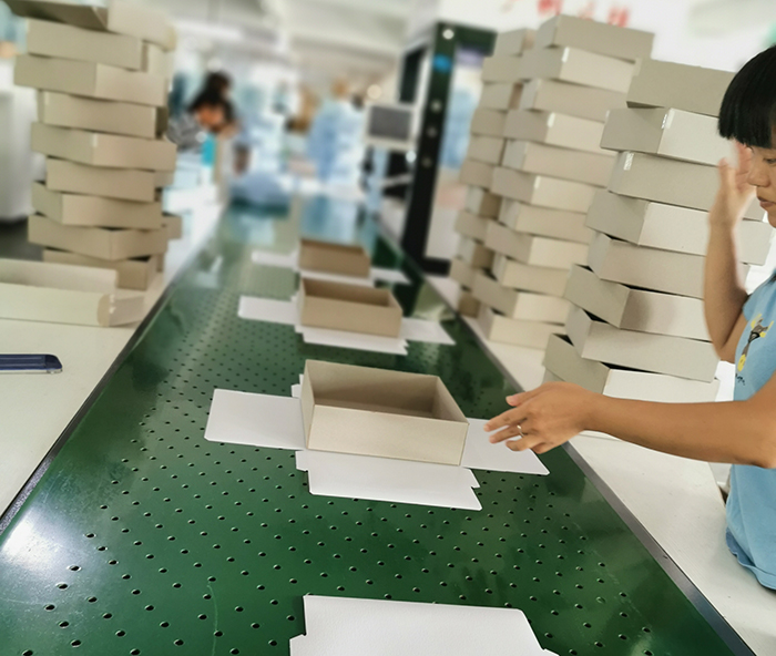 優(yōu)質(zhì)化妝品禮品包裝盒印刷批發(fā)廠家