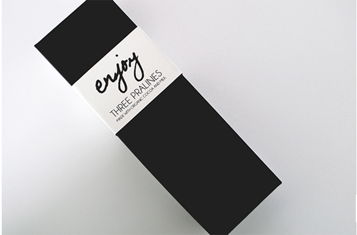 加工化妝品包裝盒批發(fā)價(jià)格