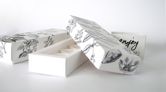 供應(yīng)化妝品禮品包裝盒印刷廠家