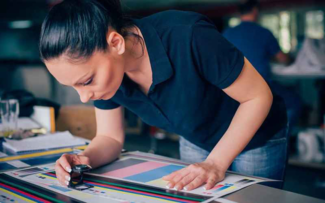 產(chǎn)品包裝盒設(shè)計(jì)印刷